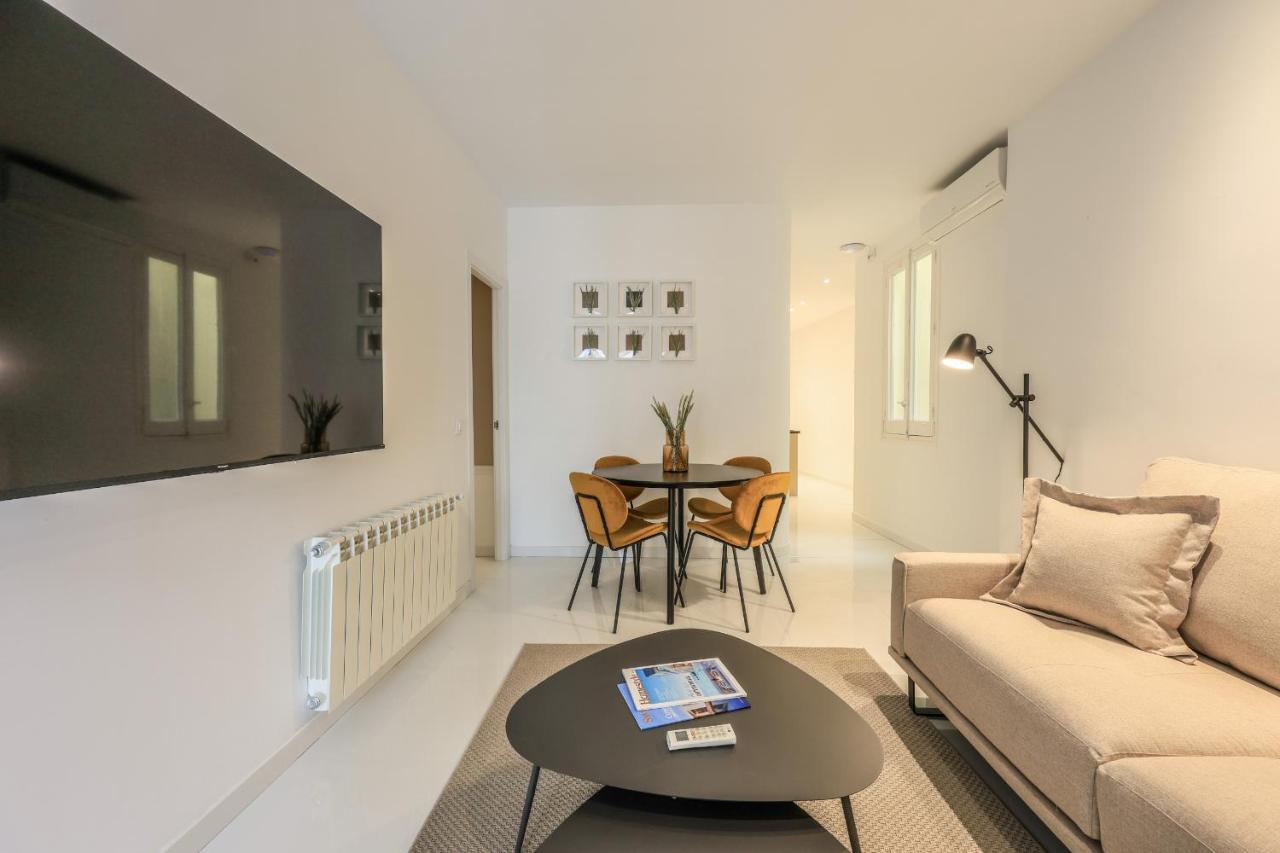 Apartamento Ap Embajadores Xiv Madrid